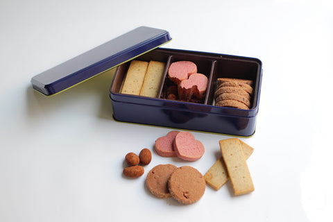 トリュフサブレ入り　ねこのポールのクッキー缶