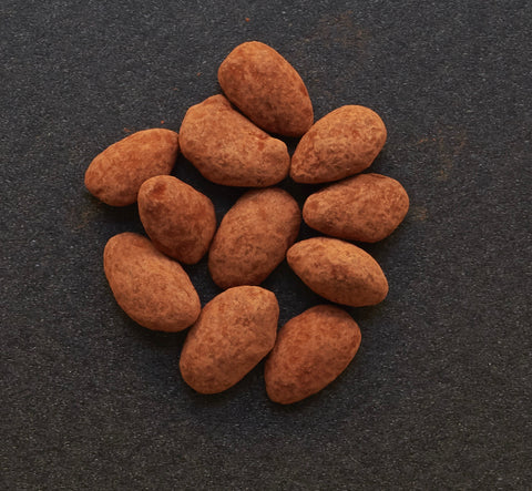 ナッツショコラ缶