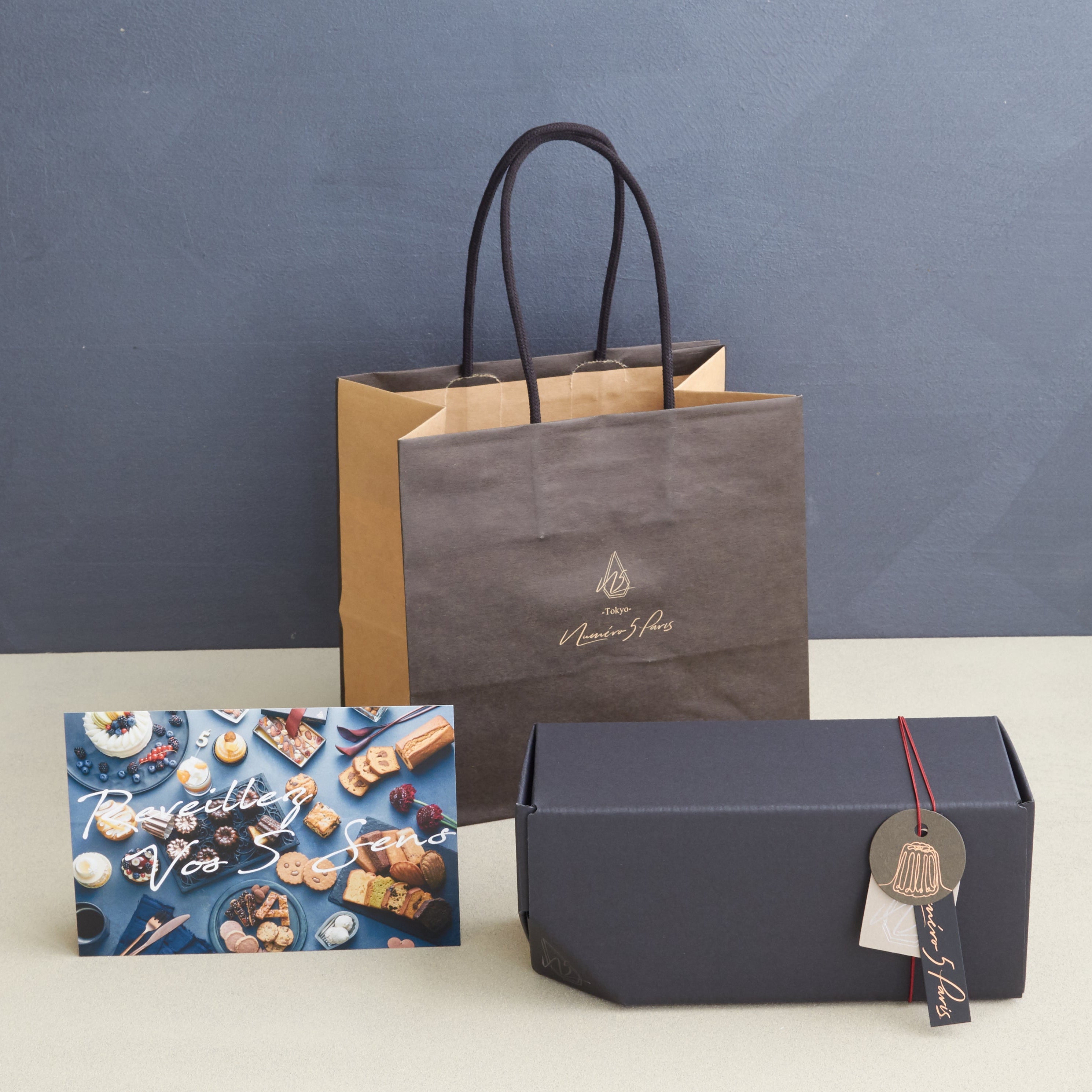 カヌレの贈り物【3個入り】 – Numéro 5 Paris | ヌメロサンクパリ